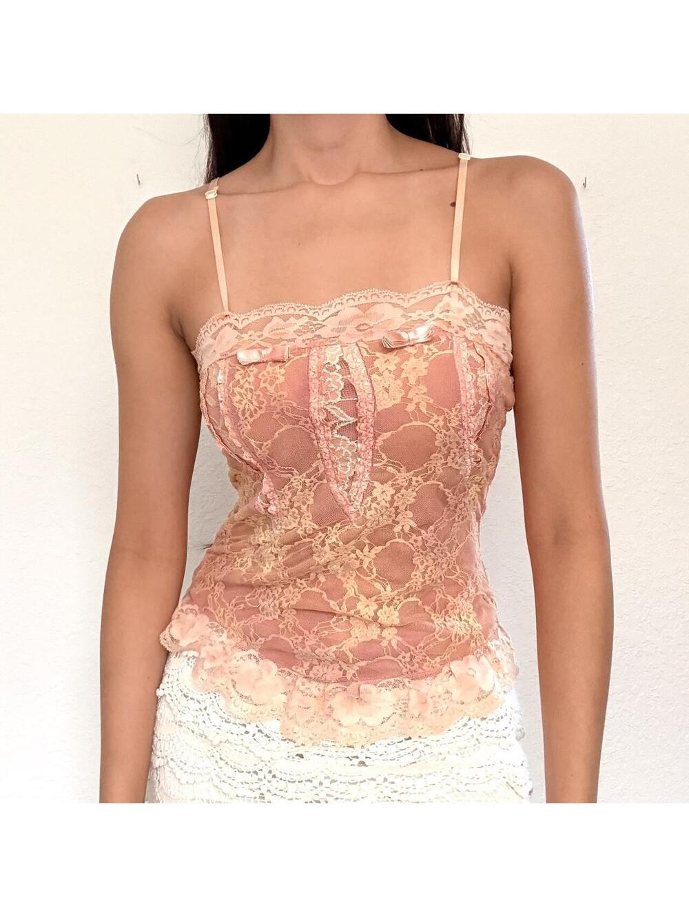 Y2K peachy pink cream lace cami top